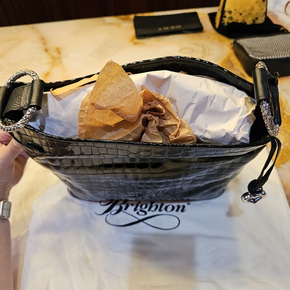 Brighton Black Croc-Embossed Leather Large Shoulder Bag - Picture 3 of 3